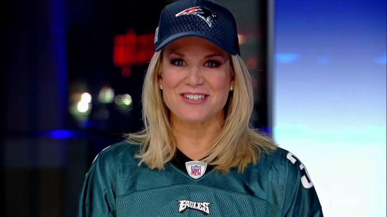 Martha MacCallum makes good on her bet with Jesse Watters