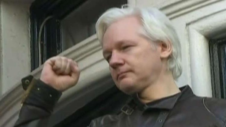 British judge rules warrant for Julian Assange still stands
