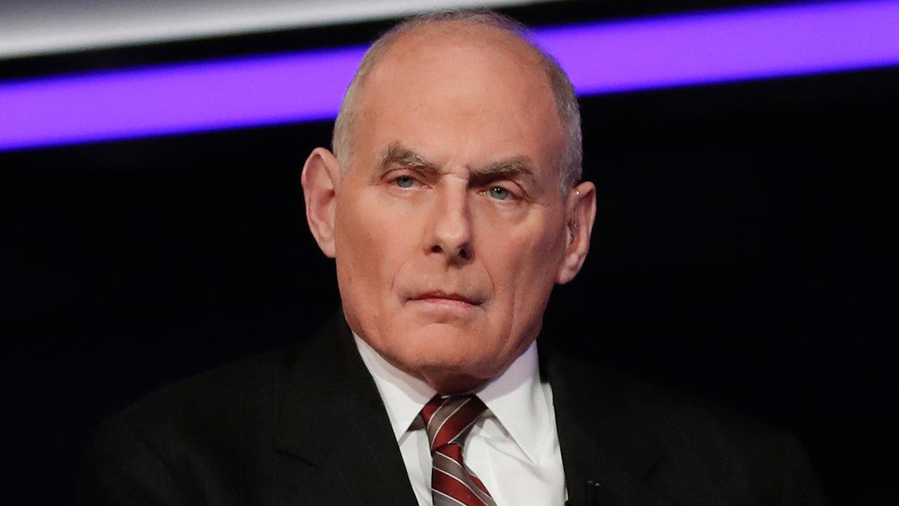 Kelly facing scrutiny over handling of Porter accusations