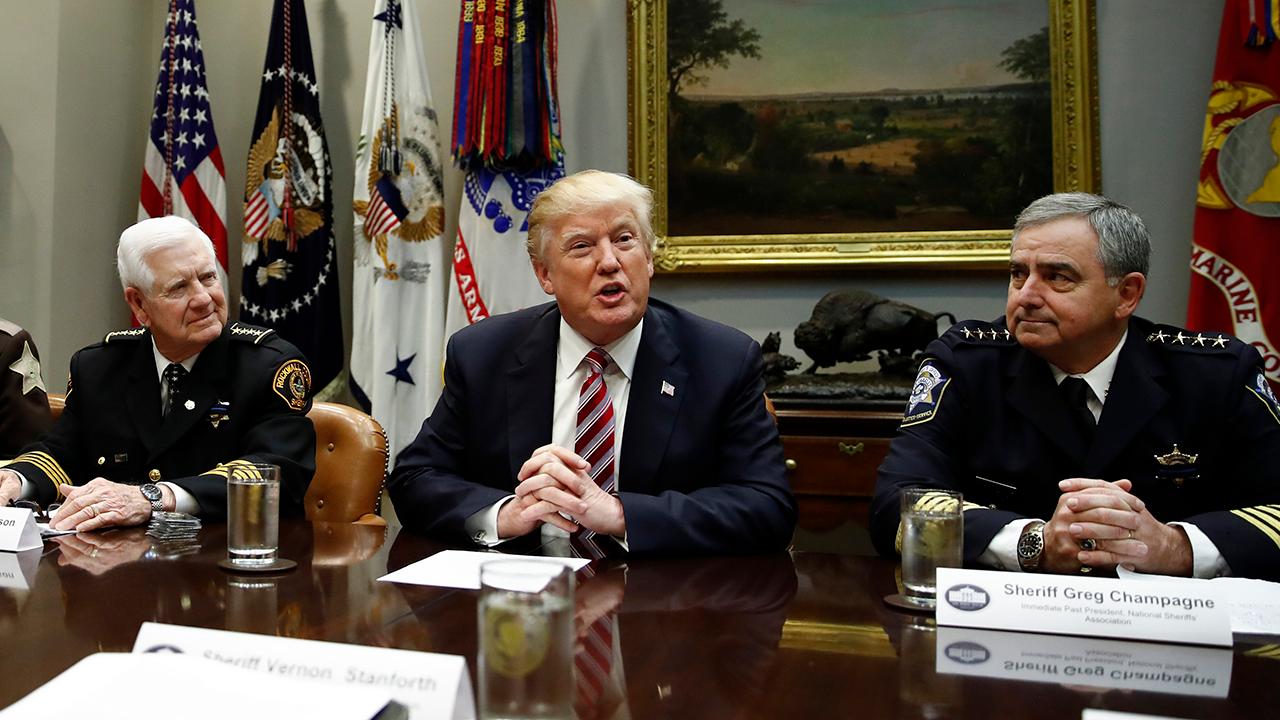 Inside Trump's sheriffs roundtable at the White House