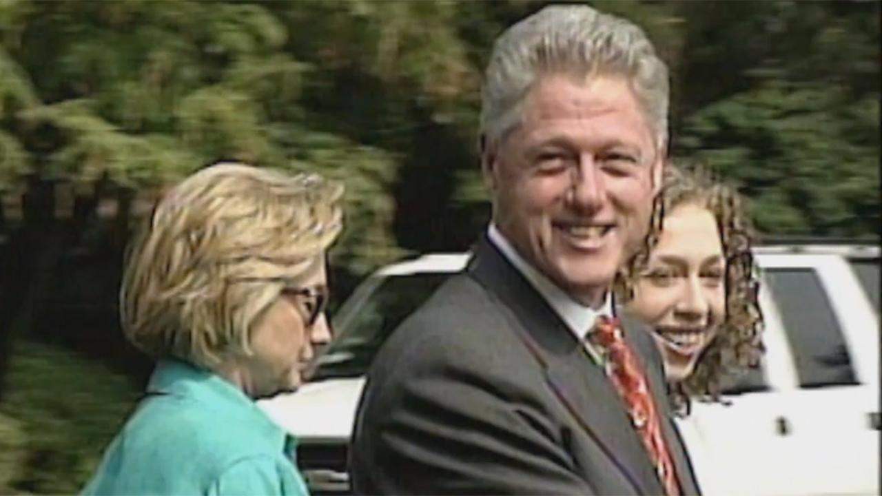 'Scandalous' preview: Clintons retreat to Martha's Vineyard