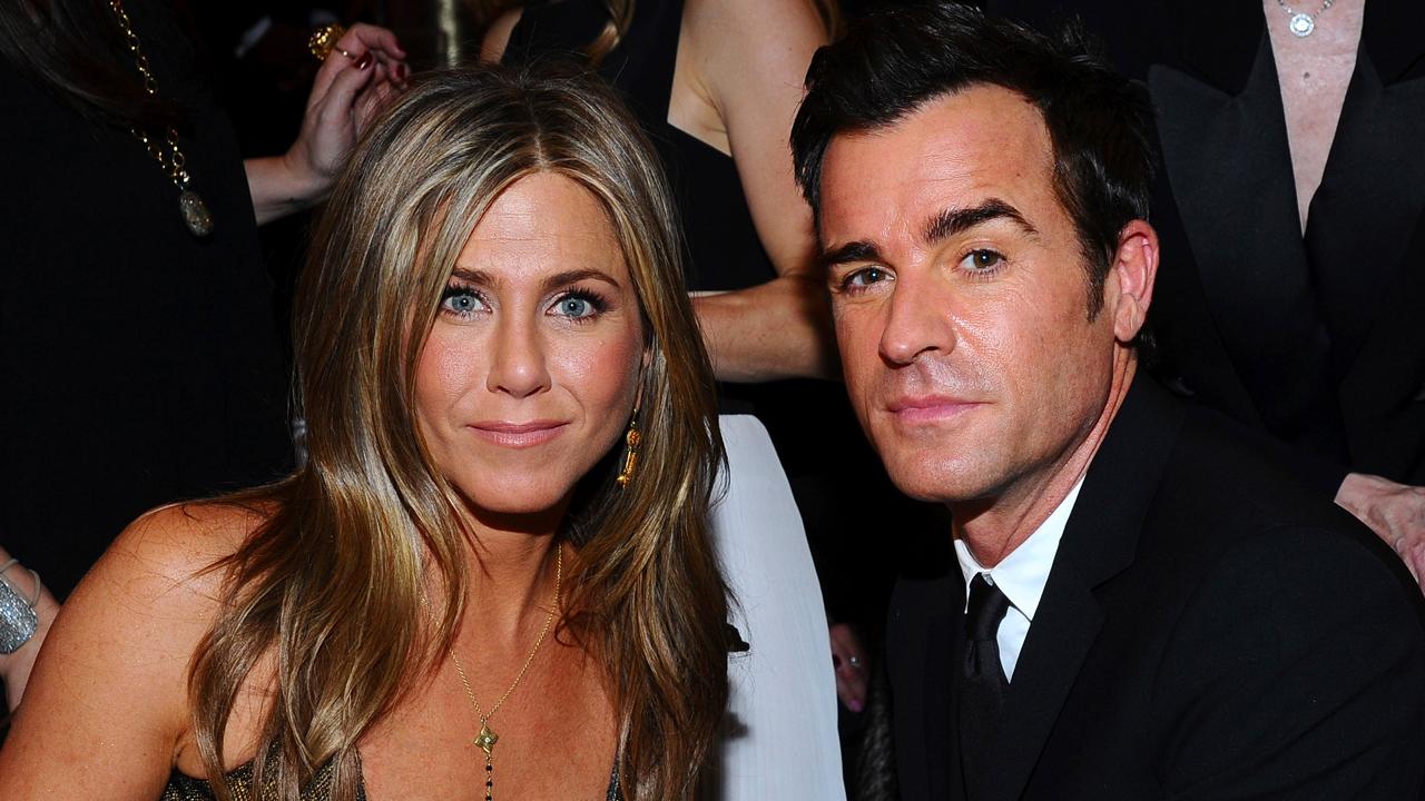 Jennifer Aniston & Justin Theroux Couple Up for Louis Vuitton