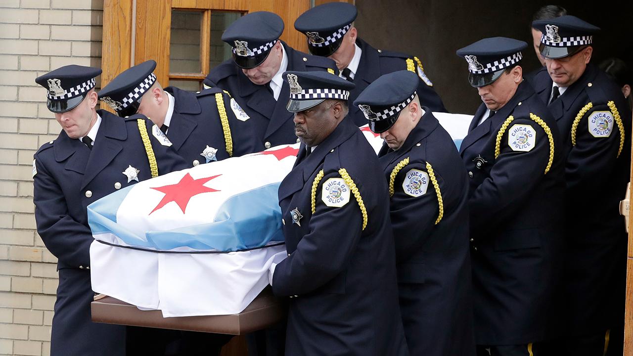 Funeral held for fallen Chicago police commander