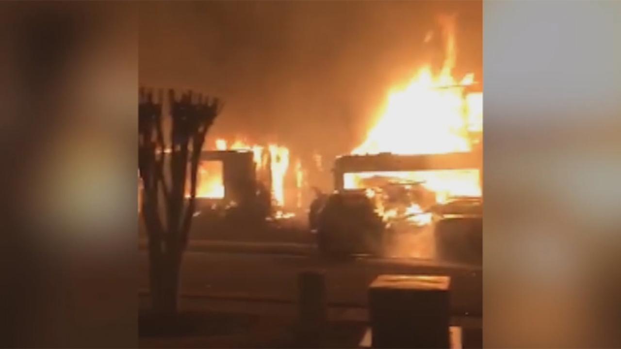 Huge fire destroys four homes in Georgia