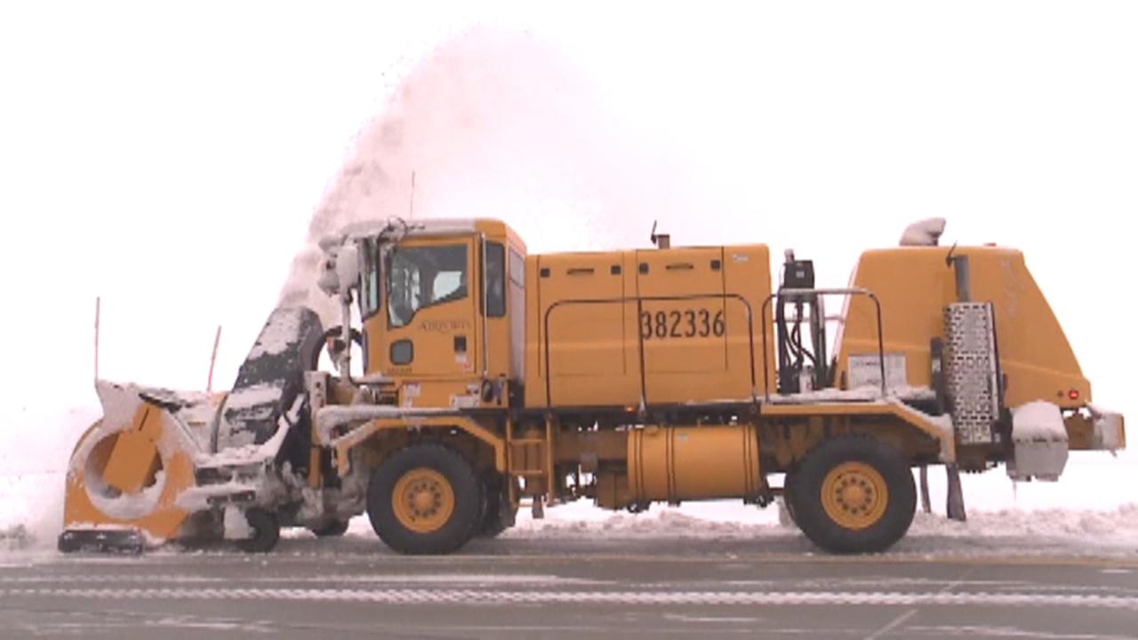 What it takes to keep busy airport runways clear of snow
