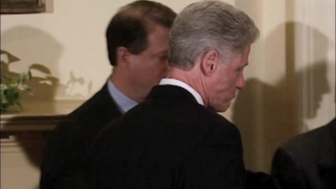 'Scandalous' preview: Bill Clinton asks for forgiveness
