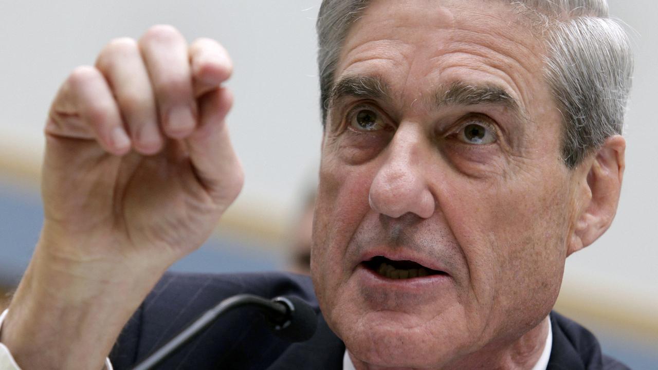 Former Trump aide Nunberg meeting Mueller team, reports say