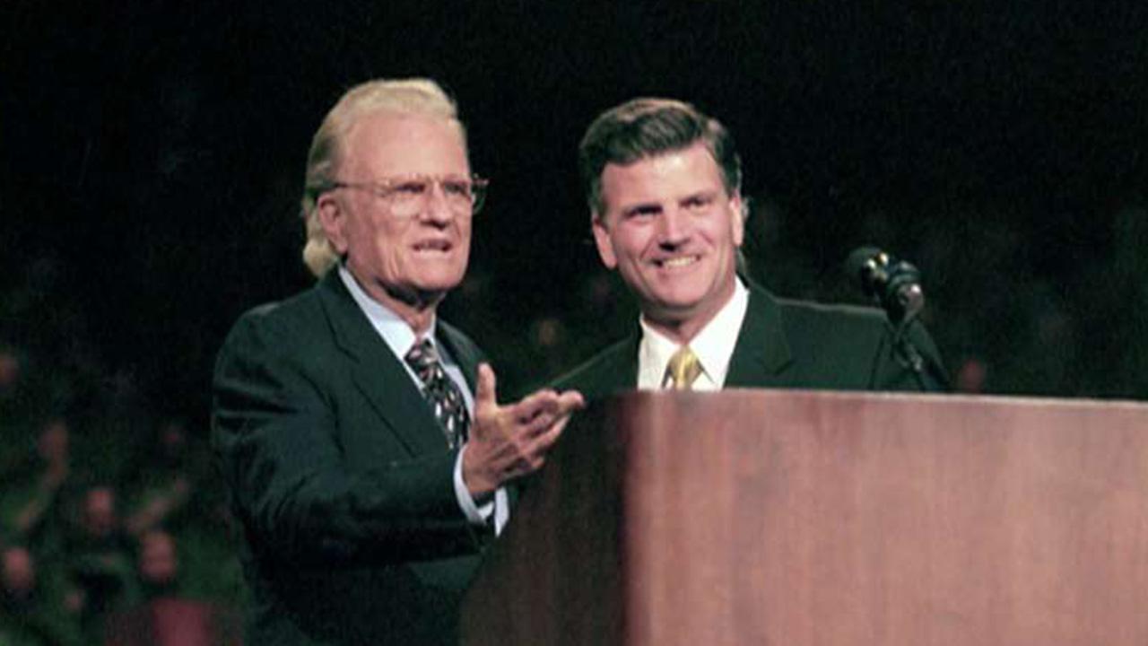 Franklin Graham: My father is in the presence of God