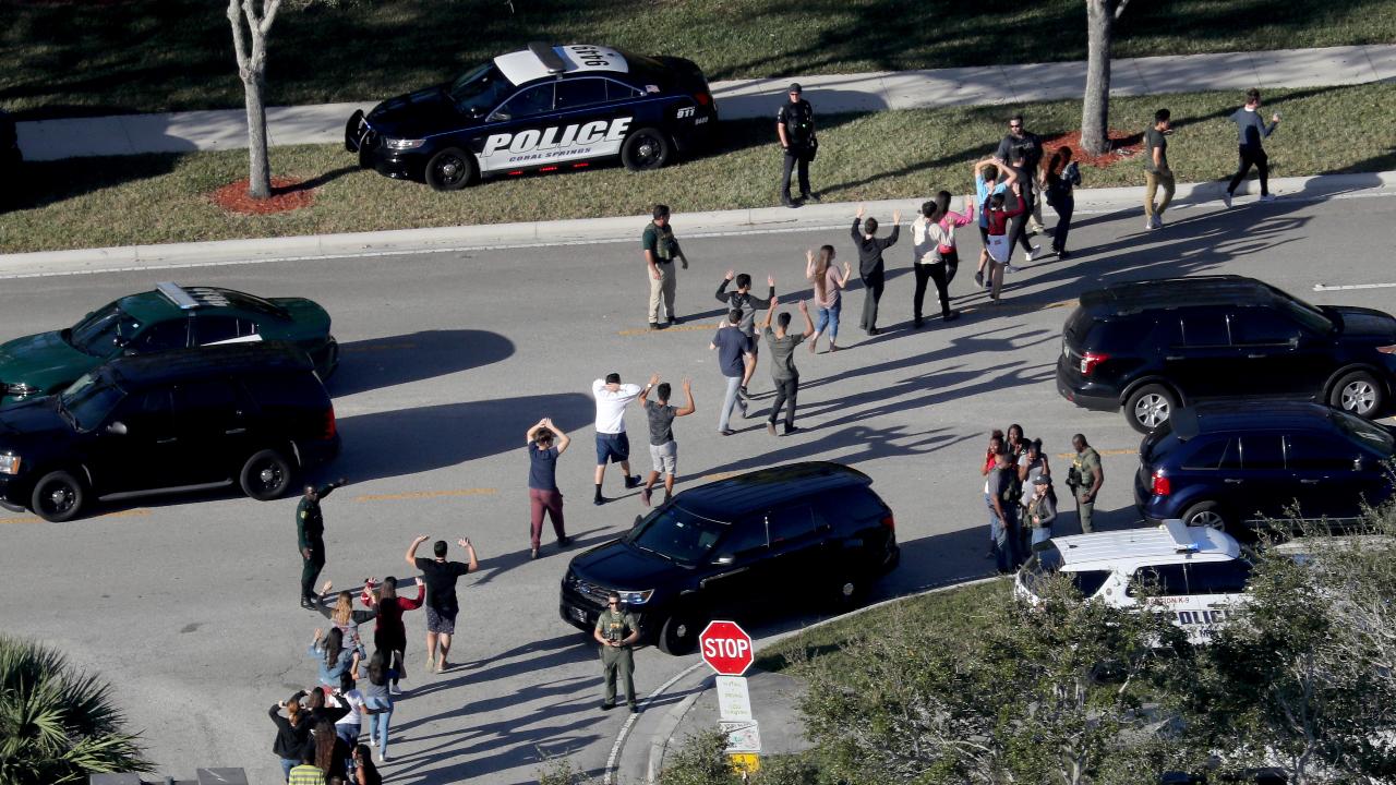 Response to Parkland shooting marred by security breakdowns
