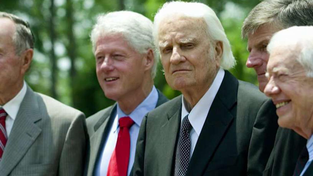Historian: Billy Graham had major impact on Bill Clinton