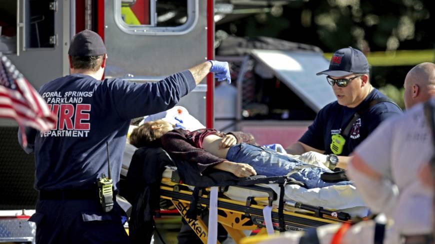 EMT says police wouldn't let medics into Parkland school