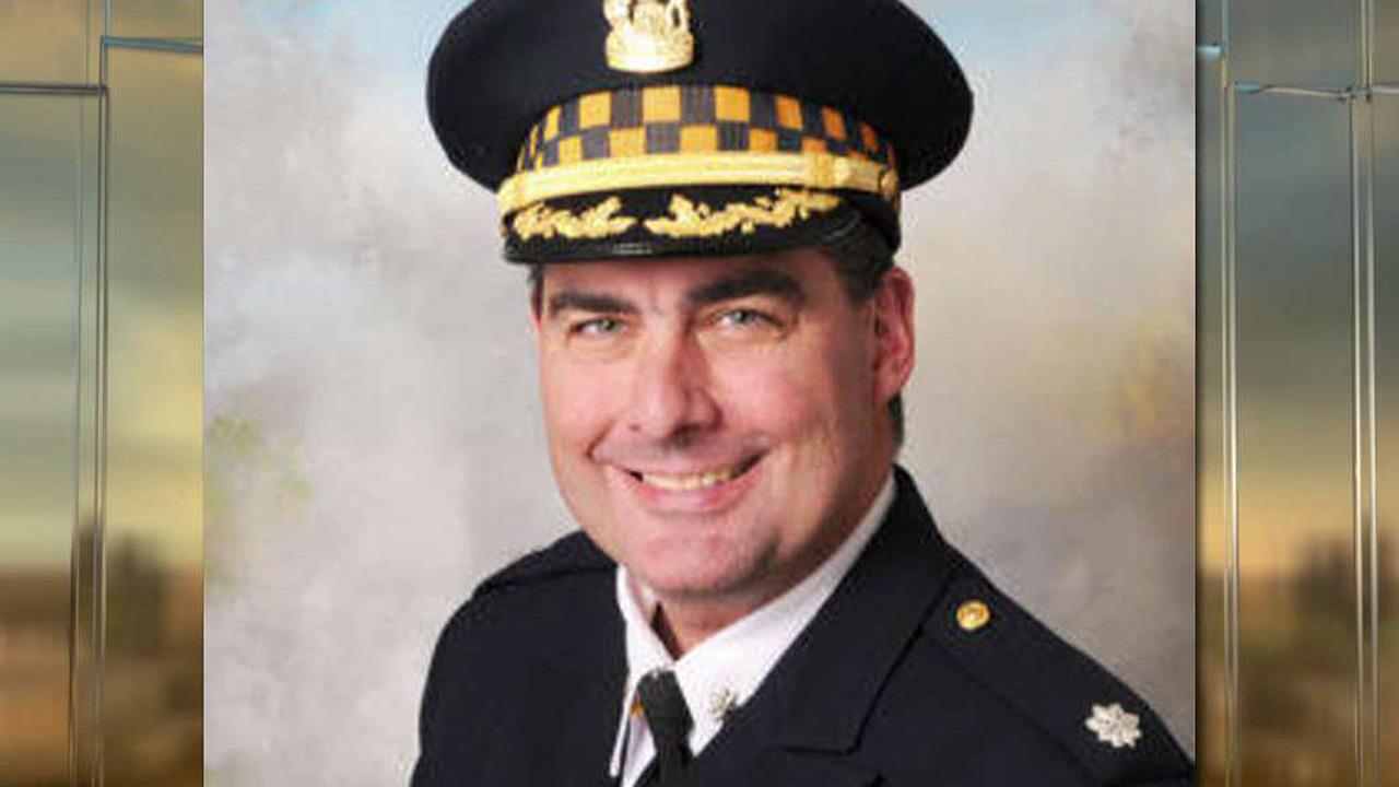 Slain Chicago police commander honored with bill proposal