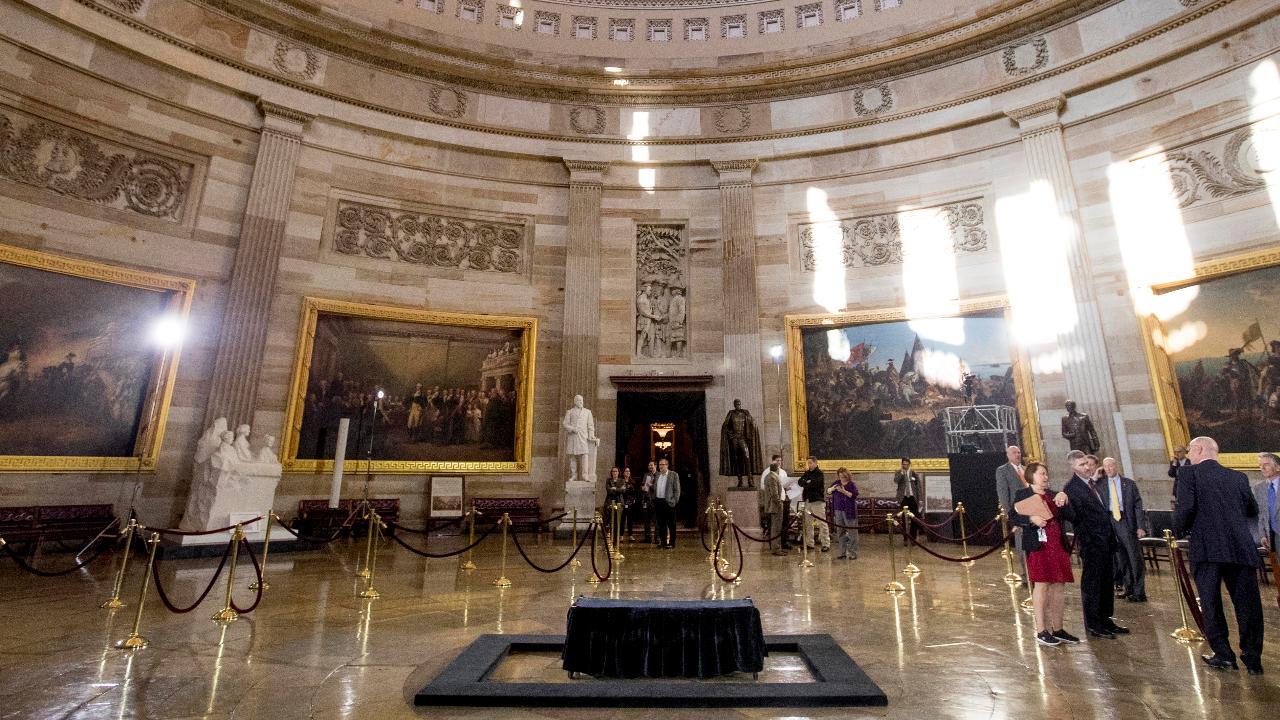 Billy Graham to lie in honor under Capitol Rotunda