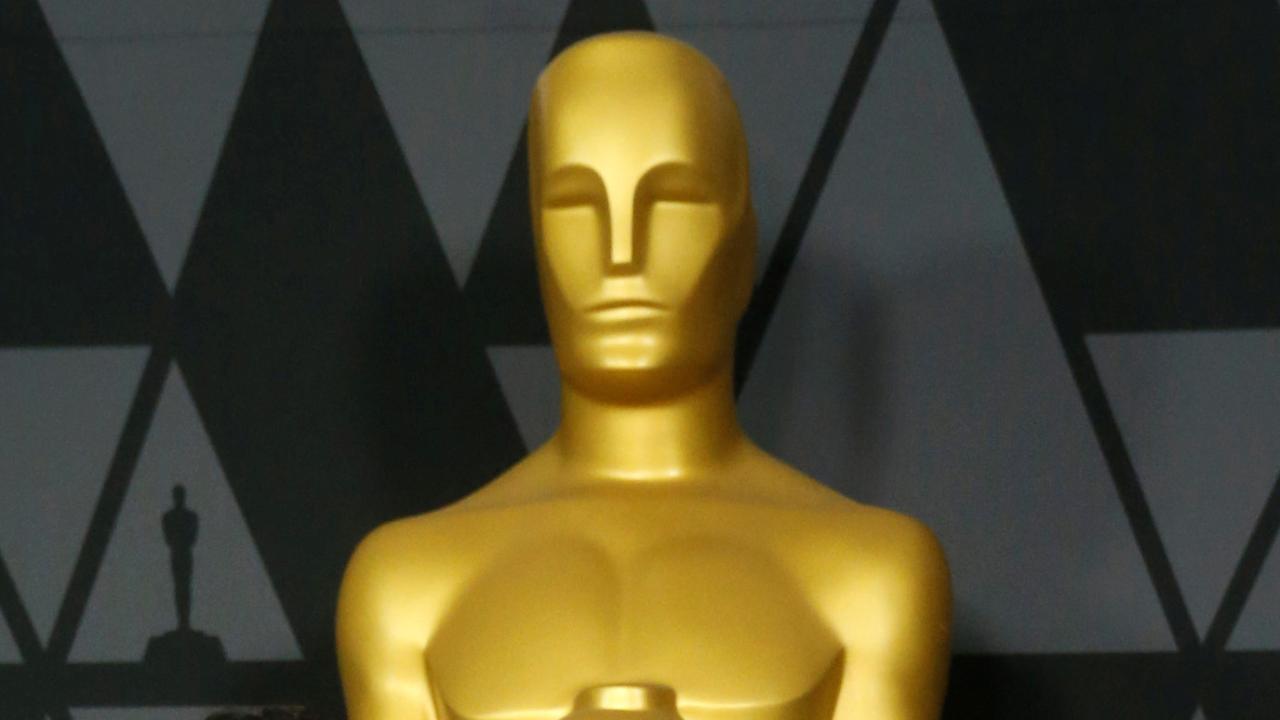 2018 Oscars swag bags to include pepper spray