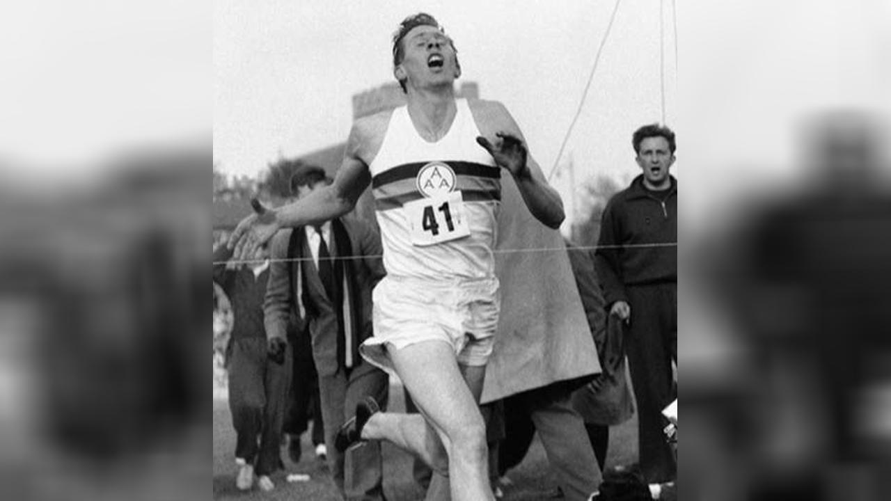 British runner Roger Bannister dies at age 88