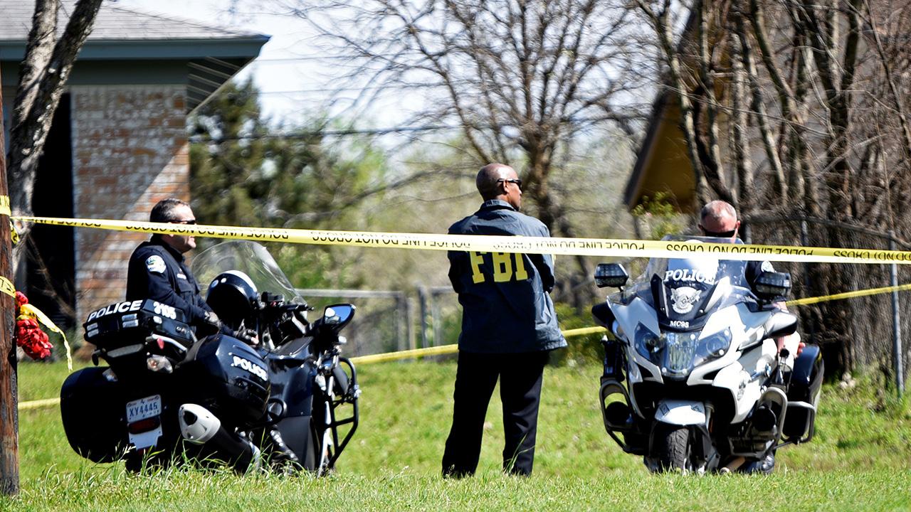 Manhunt intensifies for Austin bomb suspect