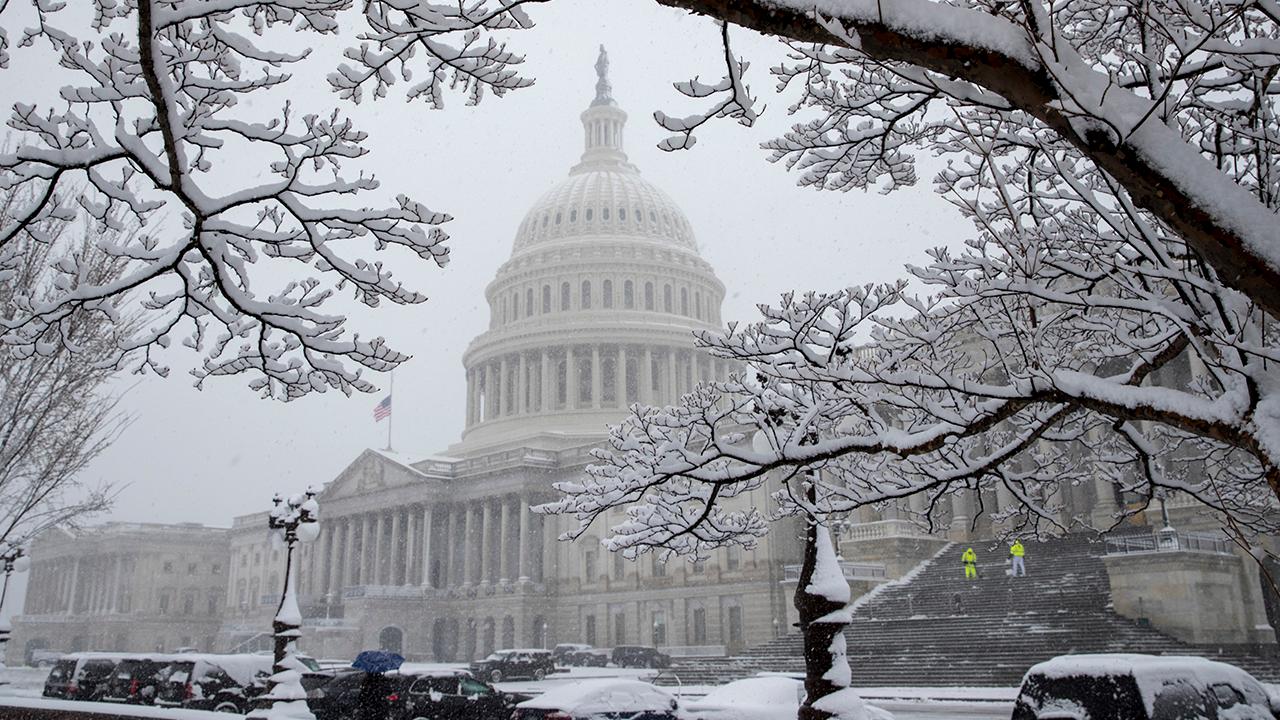 Congress pushing to pass $1.3 trillion spending bill
