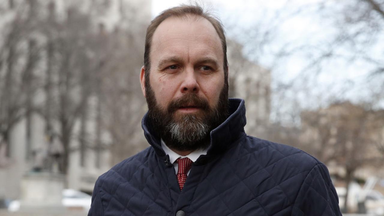 Court docs: Rick Gates communicated with former Russian spy
