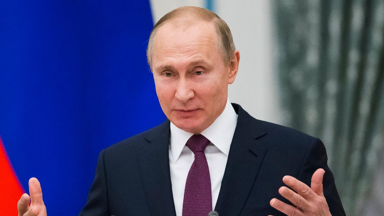 Trump slaps sanctions on Russian oligarchs close to Putin
