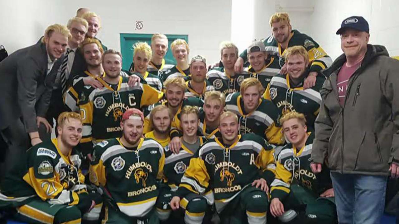 Death toll increases to 15 after hockey team's bus crashes