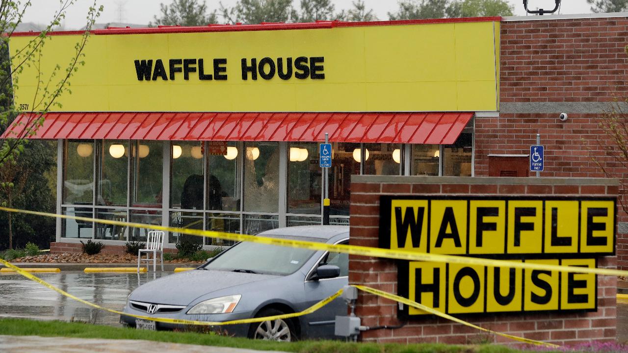 Manhunt intensifies for Waffle House killer
