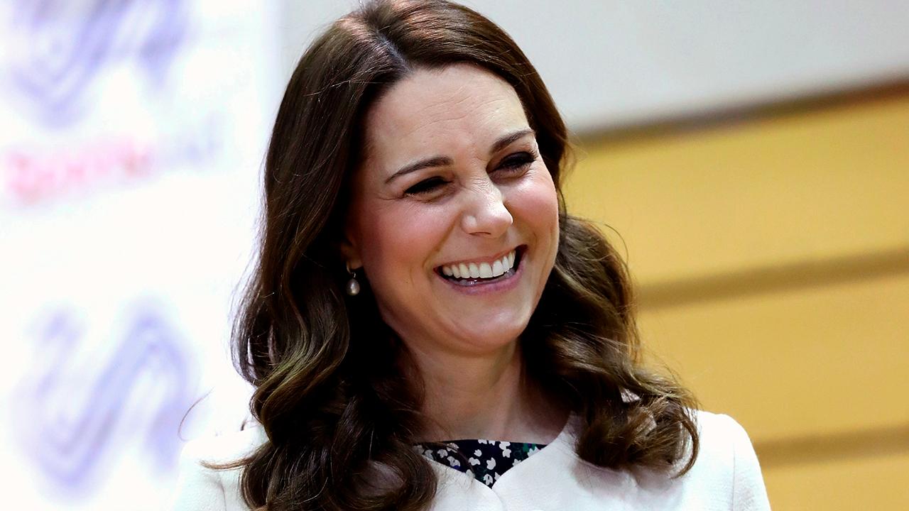Kate Middleton gives birth to a baby boy