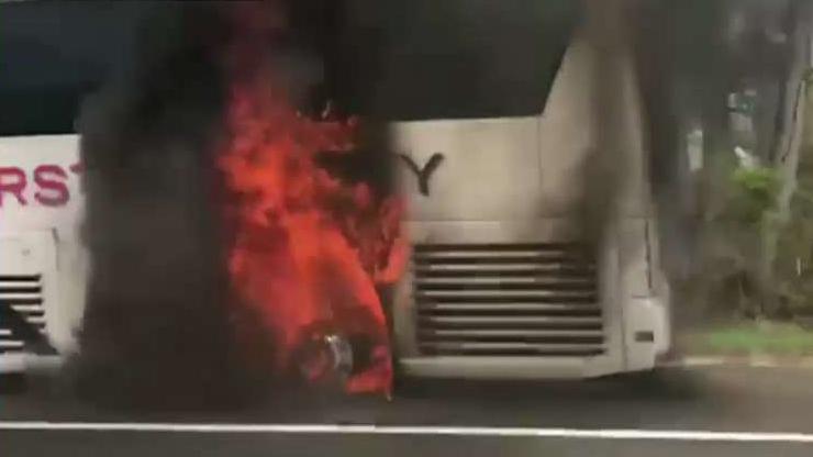 Dr. Oz aids students after bus bursts into flames