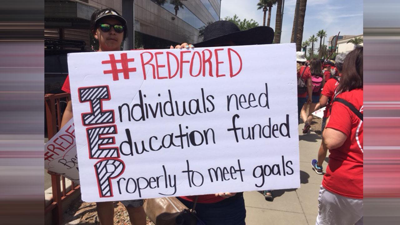 Arizona teachers demand massive fund raises