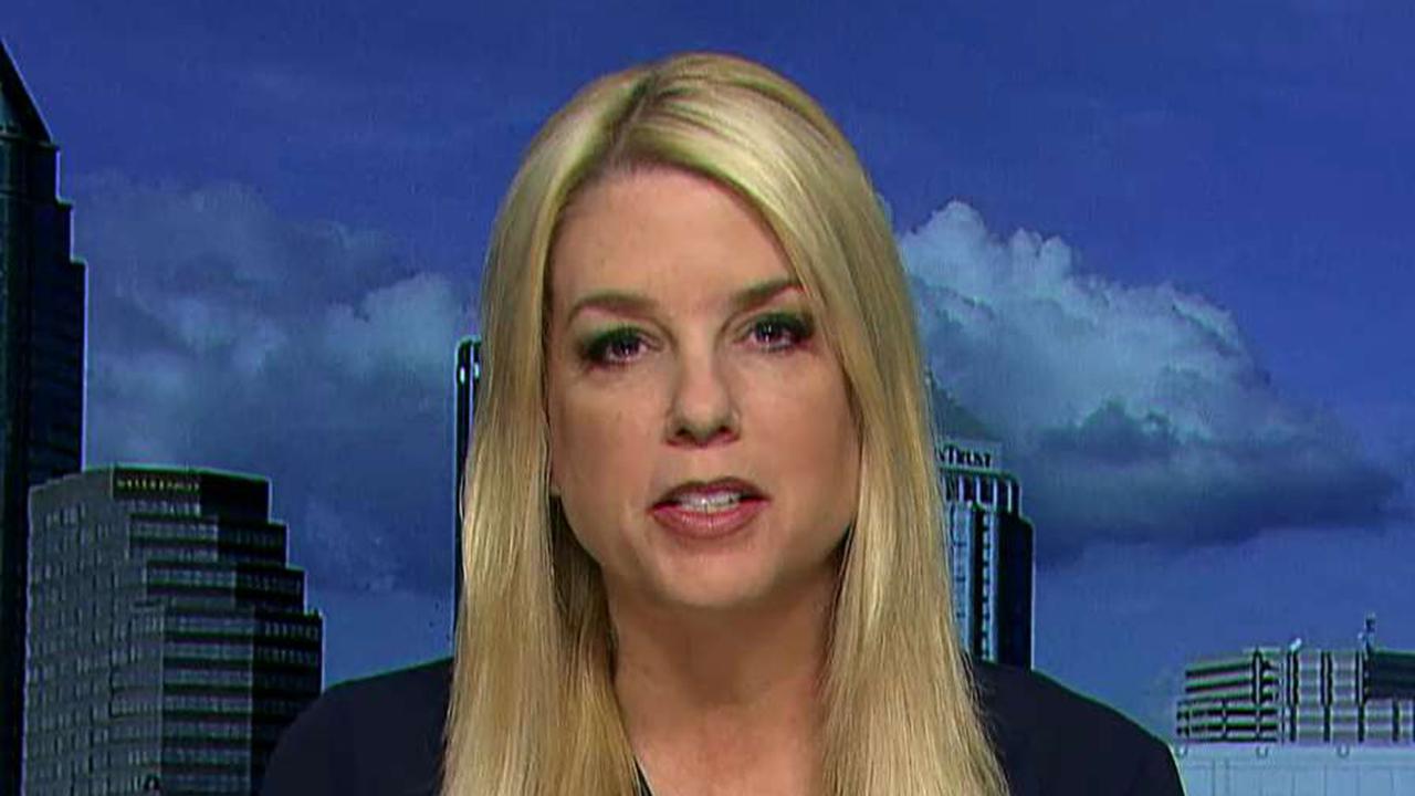 Bondi reacts after sheriff receives 'no confidence' vote