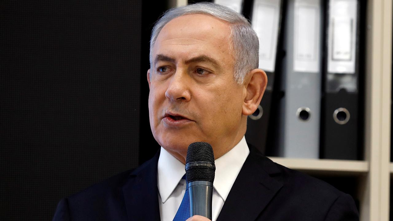 Netanyahu shows proof of secret Iranian nuclear program