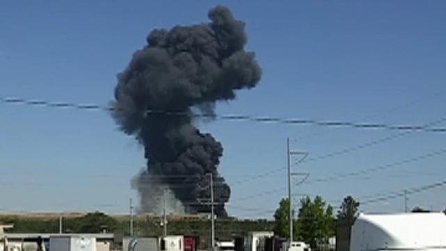 Raw video: Military plane crashes in Georgia