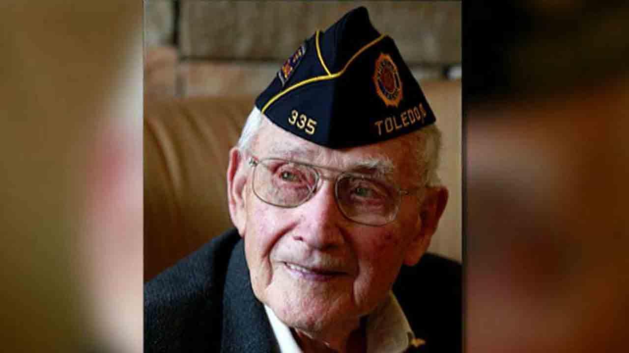 World War II veteran will graduate college