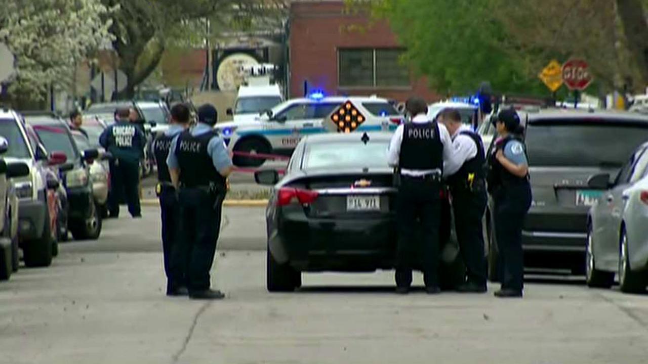 ATF agent shot in the head in Chicago 