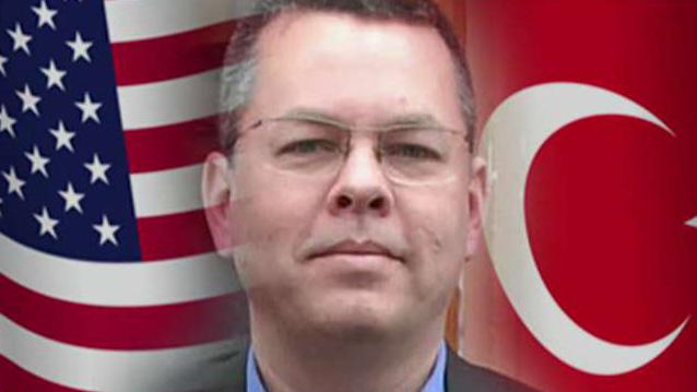 Court delays trial of American minister detained in Turkey