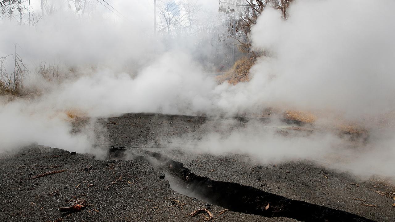 Scientists share warnings about Hawaii's Kilauea volcano
