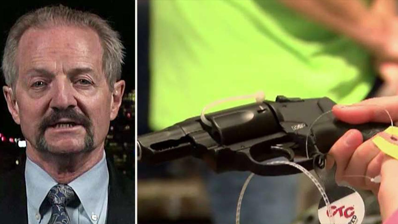 Boulder council passes sweeping anti-gun bill