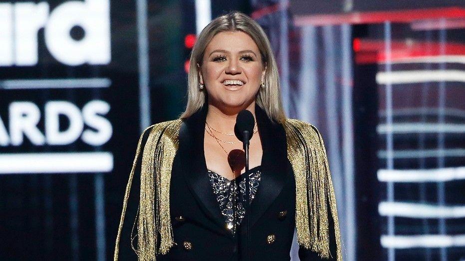 Kelly Clarkson demands 'action' after the Texas school shooting