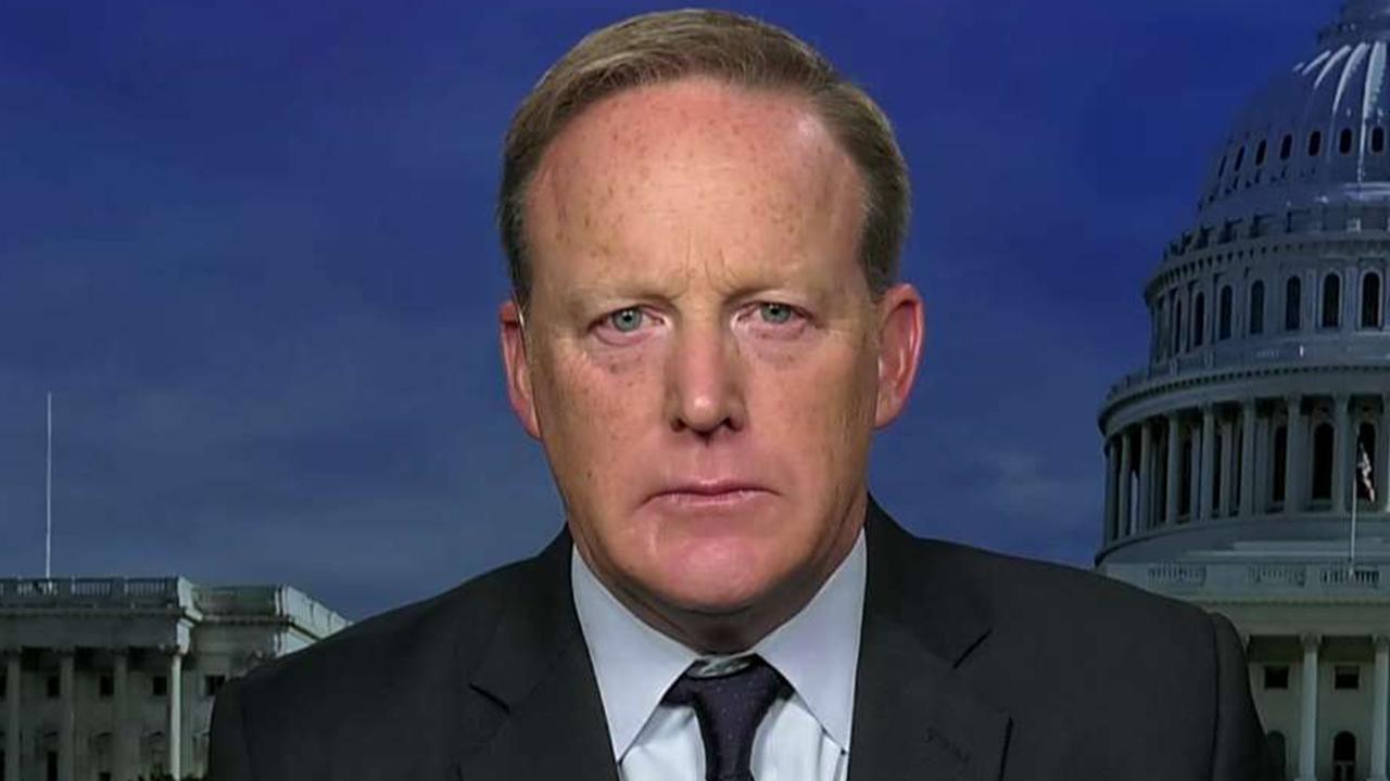 Spicer: Notion Trump campaign was colluding is ridiculous