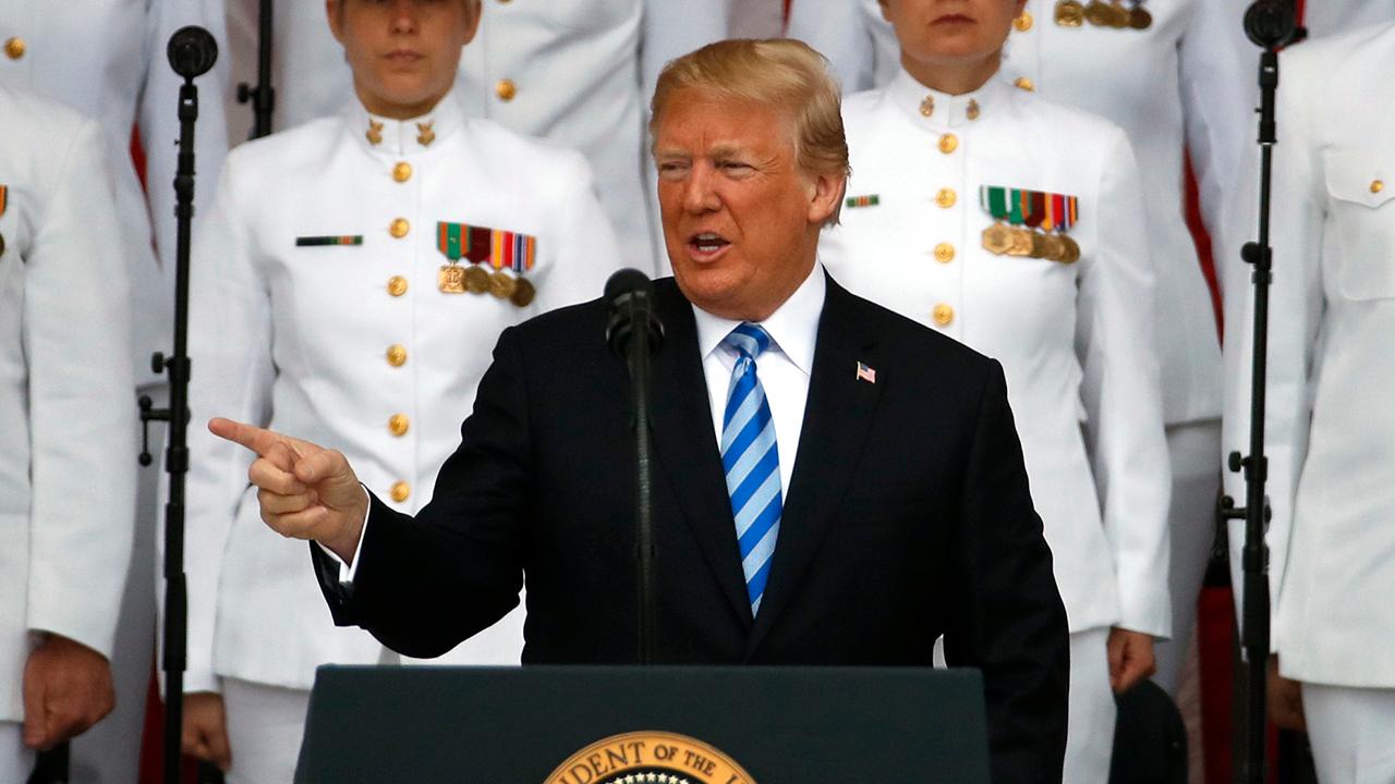 Trump Vows 'We Will Never Forget Our Heroes' | Fox News