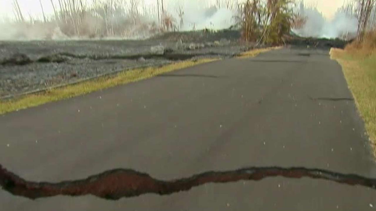 Cracks, steam hint at new fissure developing in Hawaii