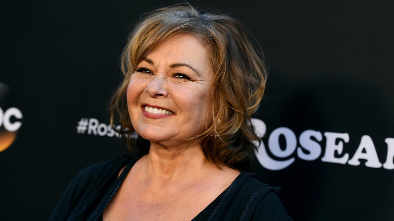 Roseanne Barr apologizes but can't save her show