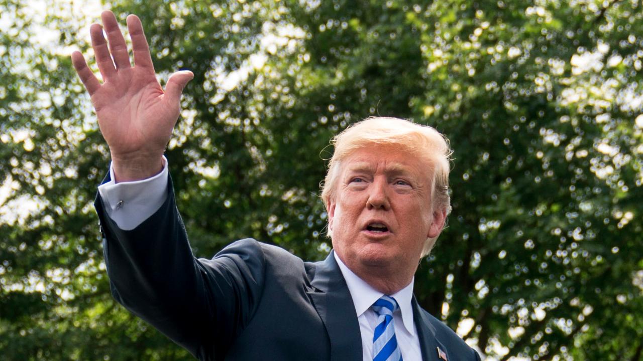 Report: President Trump says he has power to pardon himself