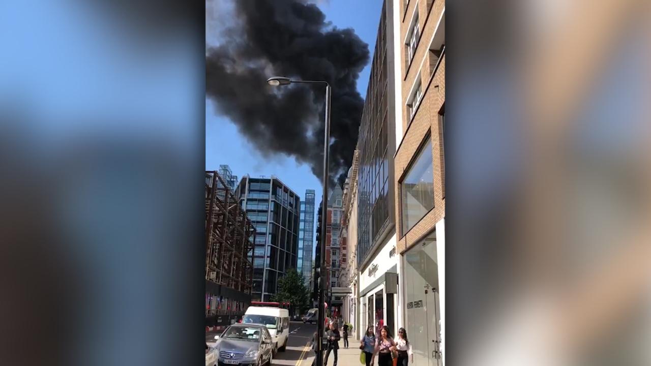 Huge fire breaks out at famed London Hotel