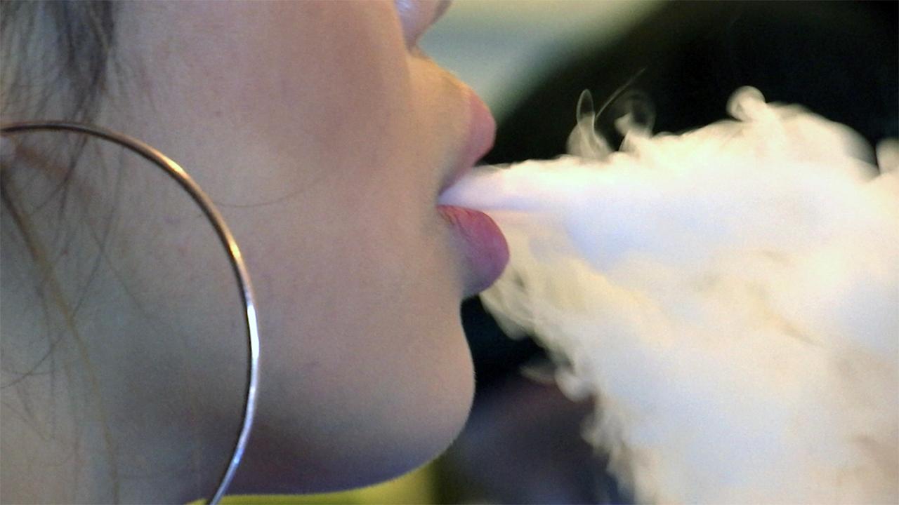 E-cigs remain popular among youth