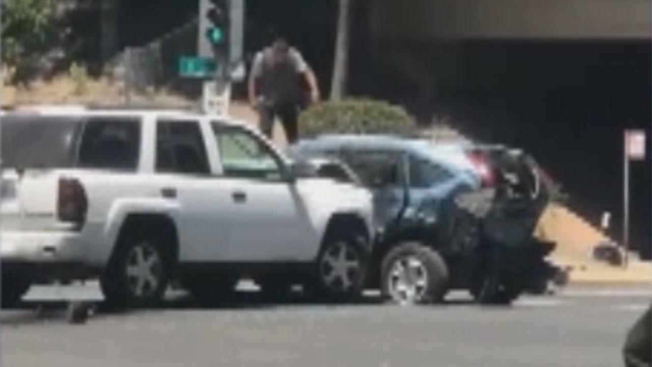 Driver rams SUV, stomps on roof in wild road rage incident