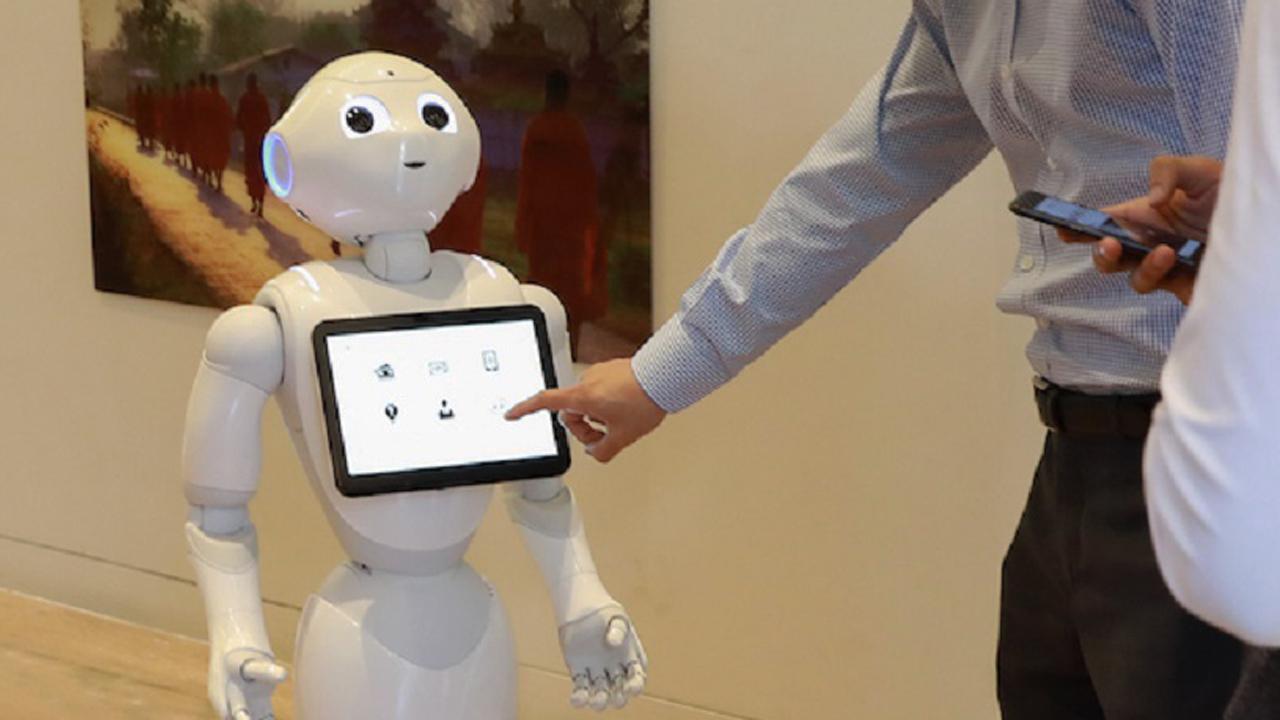 Meet Pepper: HSBC’s new banking assistant robot