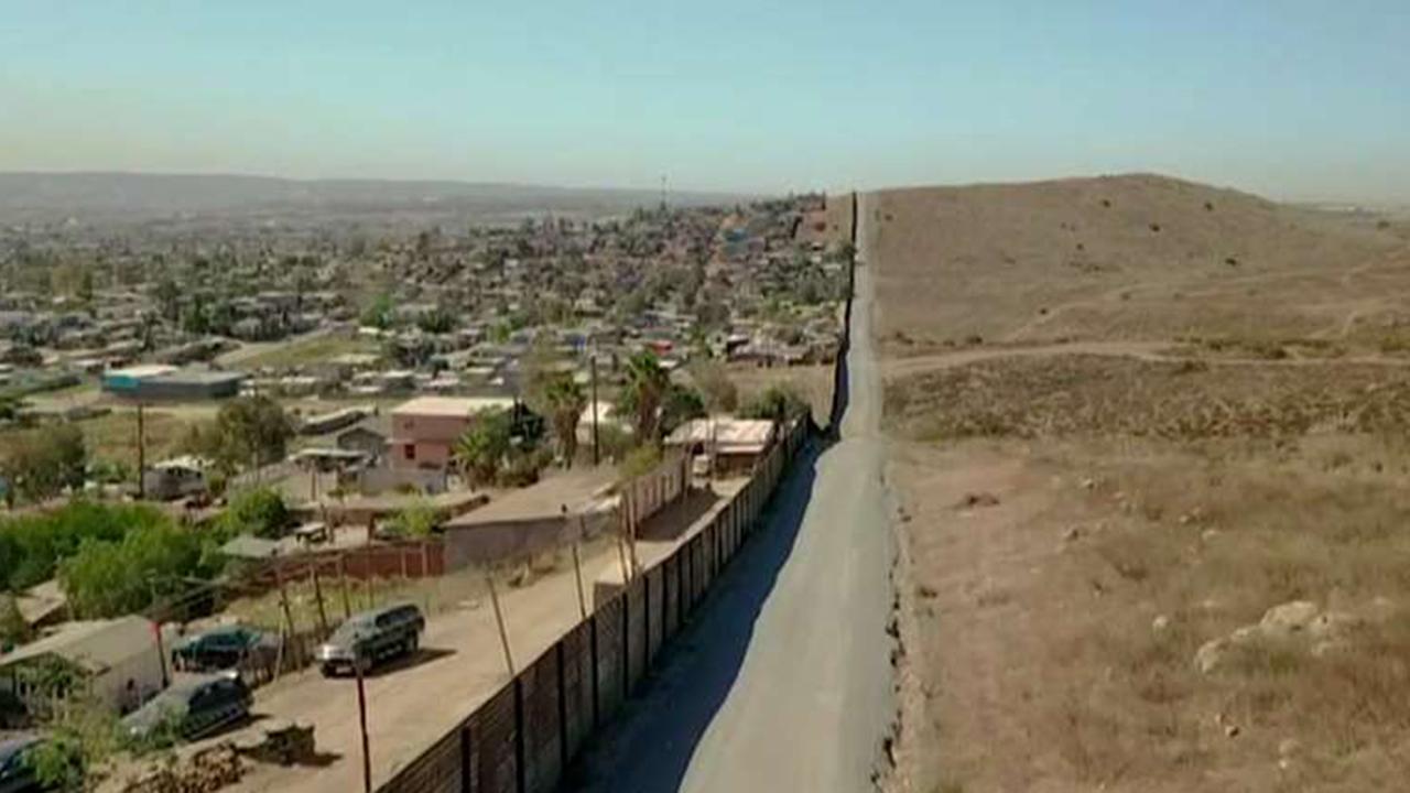 Drug smugglers using drones at Mexican border
