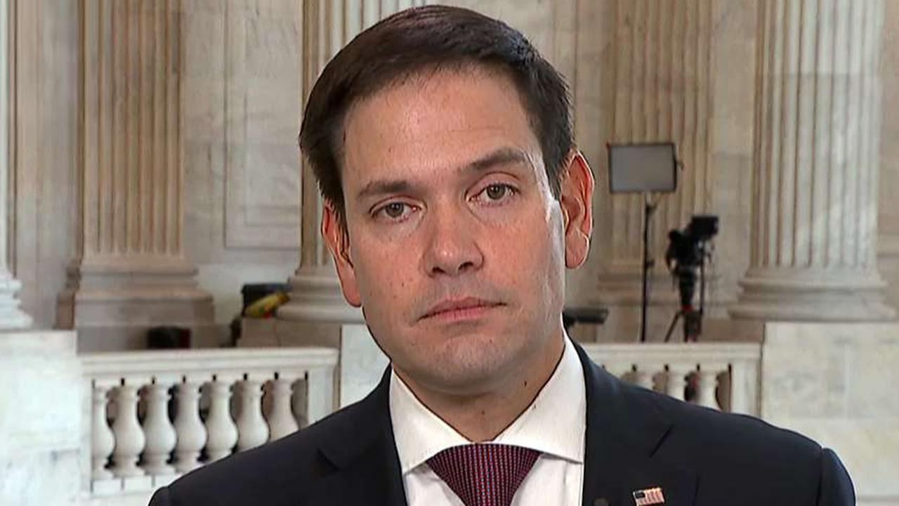 Rubio reacts to being heckled during press conference