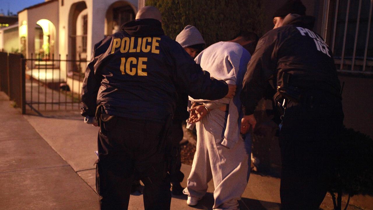 UC Berkeley 'arming' students against ICE agents