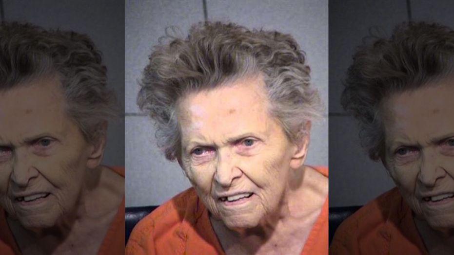 92-year-old accused of killing 72-year-old son in Arizona